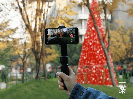 最适合拍vlog的设备手持自拍杆,拍vlog最好的自拍杆