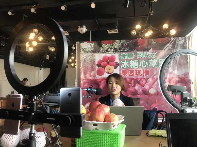 双11各大品牌各大电商有什么亮点,双11走进第13年阿里的价值如何看