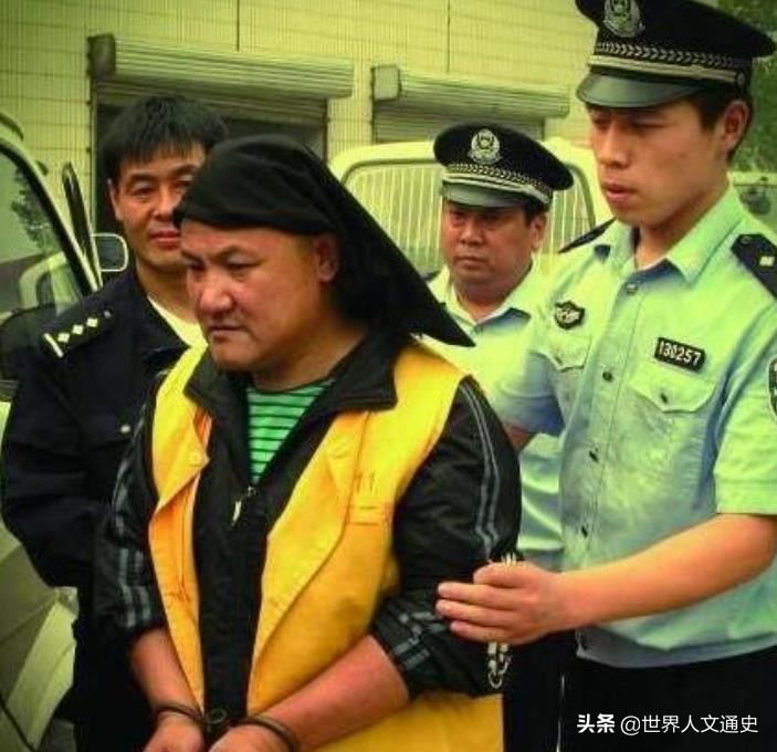 《征服》刘华强原型：石家庄悍匪张宝林有多狠？手拿猎枪对峙警察