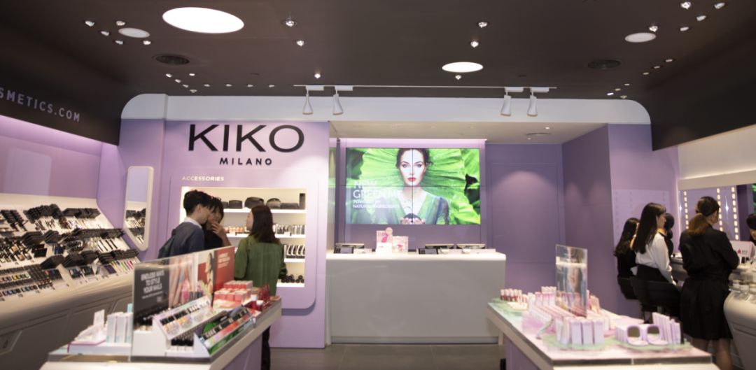 棣欐腐姊﹀够閮藉競,棣欐腐姊﹀够涓栫晫