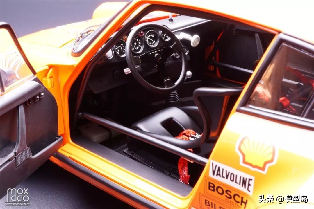 保时捷rsr汽车模型,开箱1:36保时捷taycan模型