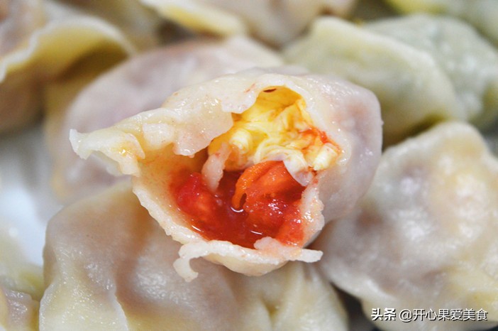 只用面粉做水晶蒸饺,蒸饺怎么做皮不硬又透明配方