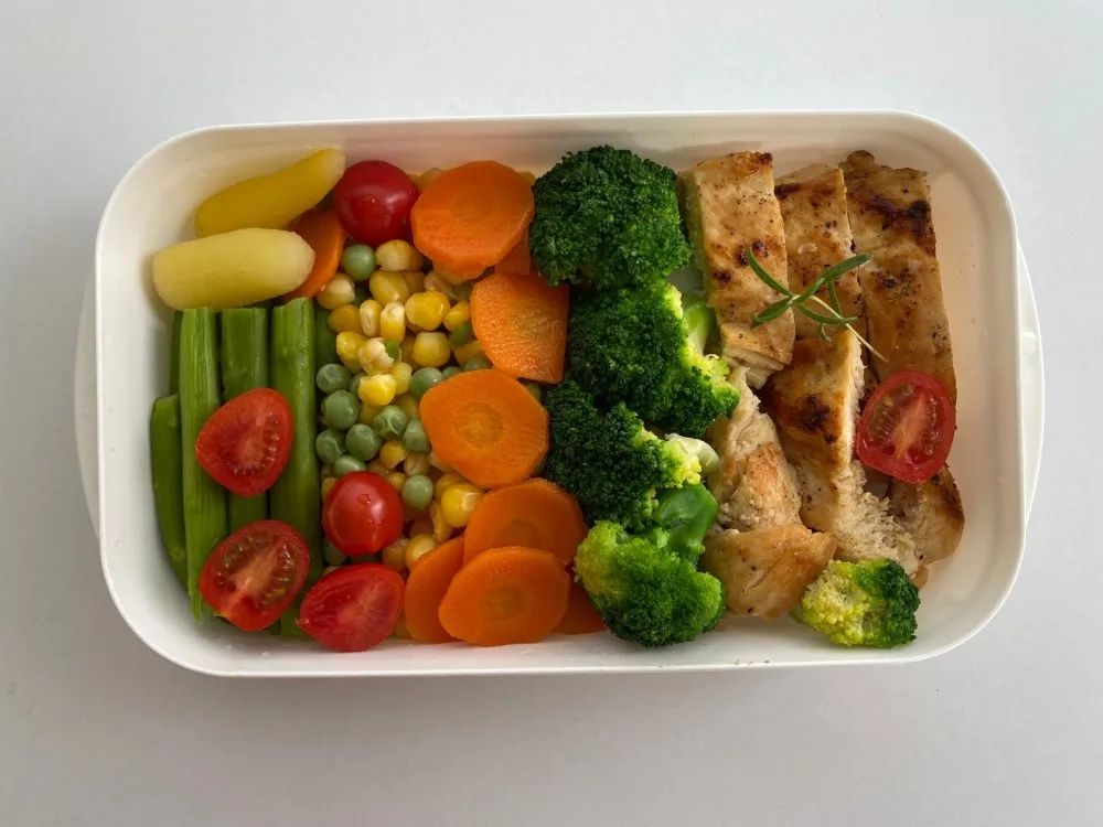 减肥午餐怎么吃才好吃,比较减肥又营养的午餐搭配