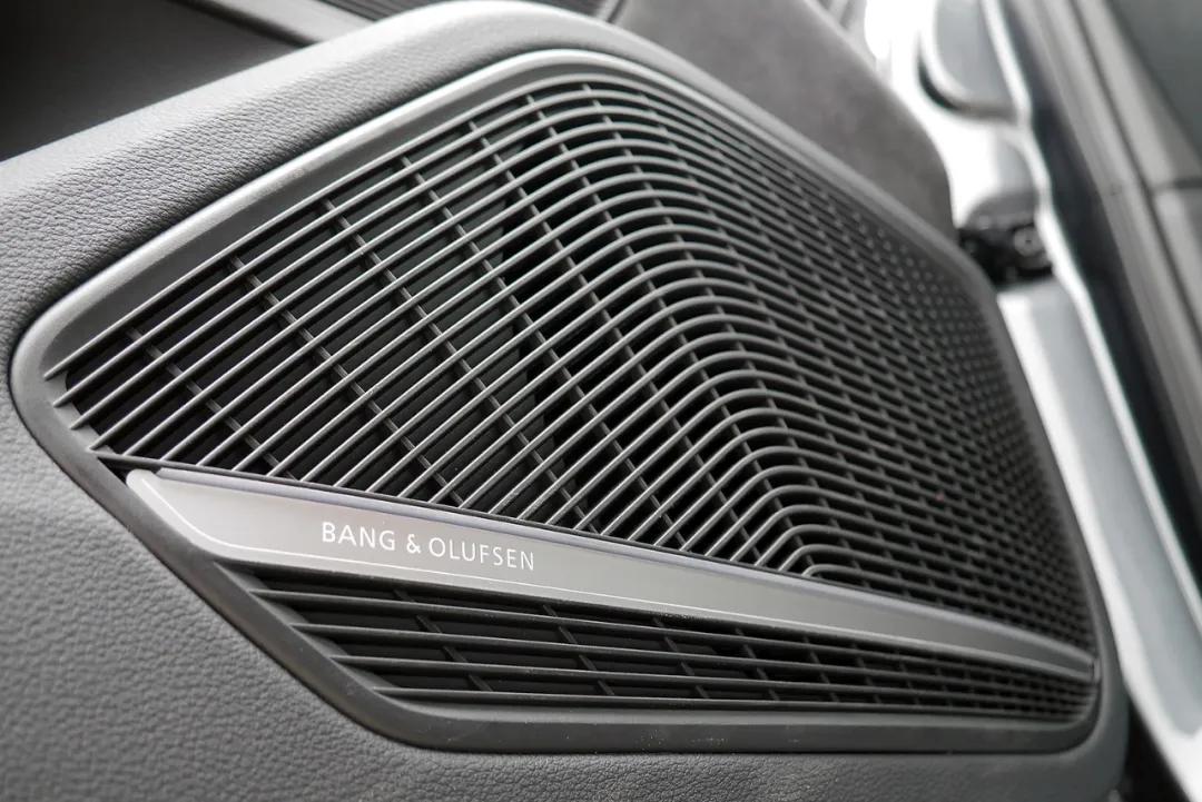 奥迪a4l开起来感觉好肉提速慢,奥迪a4l改bo音响