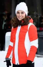 凯特王妃冬天打底袜,凯特王妃冬季穿搭