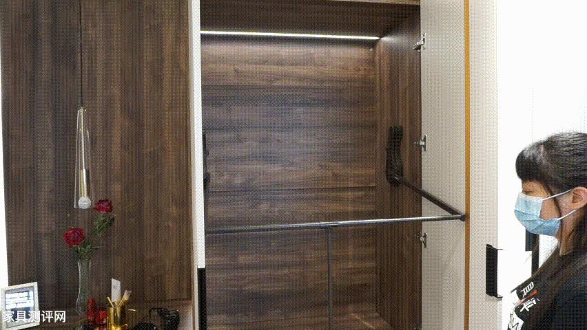 莱茵艾格定制家具测评：自带美术馆效果，让你家大到能“望远”