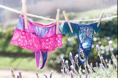 外阴癌的早期信号,23岁女子外阴病变