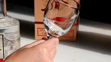 五粮春跟五粮液哪个好,五粮春和五粮液喝起来有什么区别