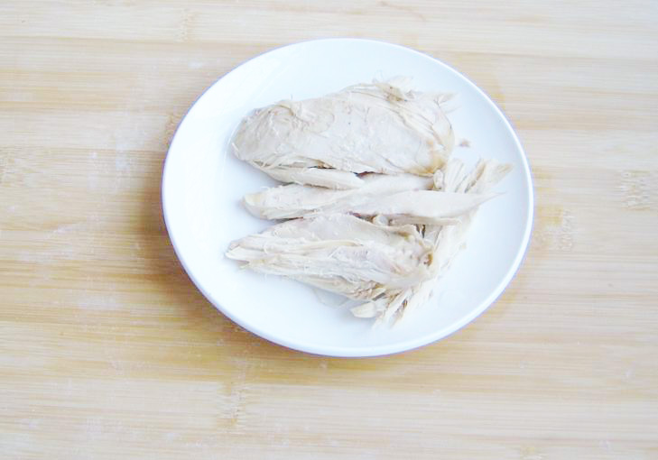 木耳要烧几分钟才会熟,木耳怎样才能煮得软烂