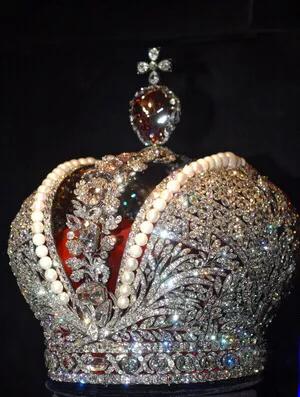 皇室奢侈品皇冠,世界最奢侈的皇冠