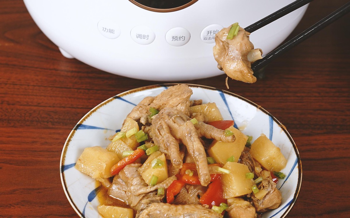 大宇多功能料理锅煮火锅,大宇电压力锅煲汤30分钟