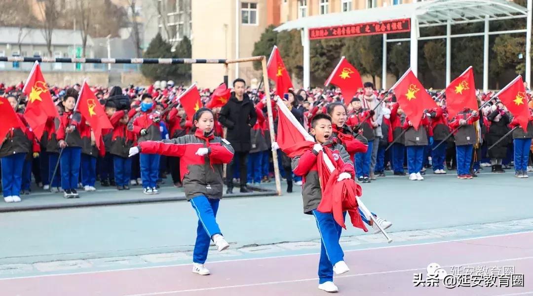 开学第一课第一个出场的是谁,开学第一课