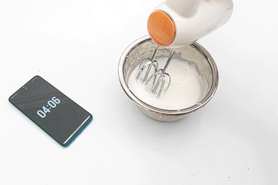 厨师机和烘焙机有什么区别,做烘焙要面包机好还是厨师机好