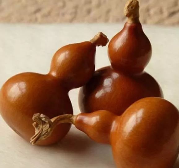 盘文玩葫芦变枣红要多长时间,文玩葫芦每天盘多久最好