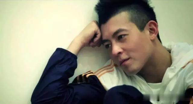 陈冠希自信,陈冠希自信即是巅峰