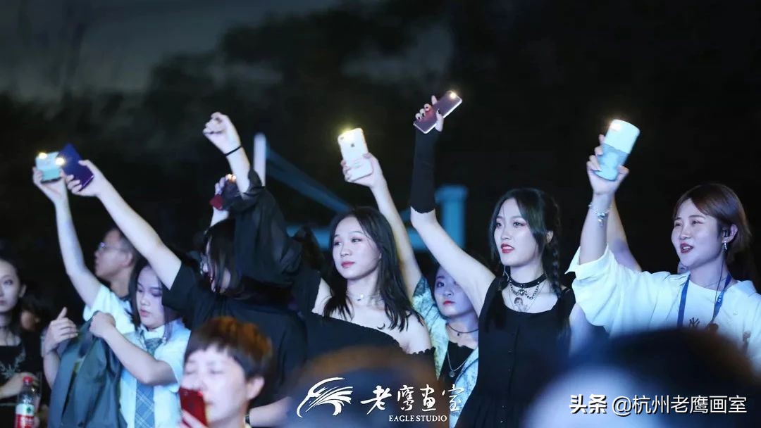 老鹰画室2019招生简章,不是所有的选择都能选择