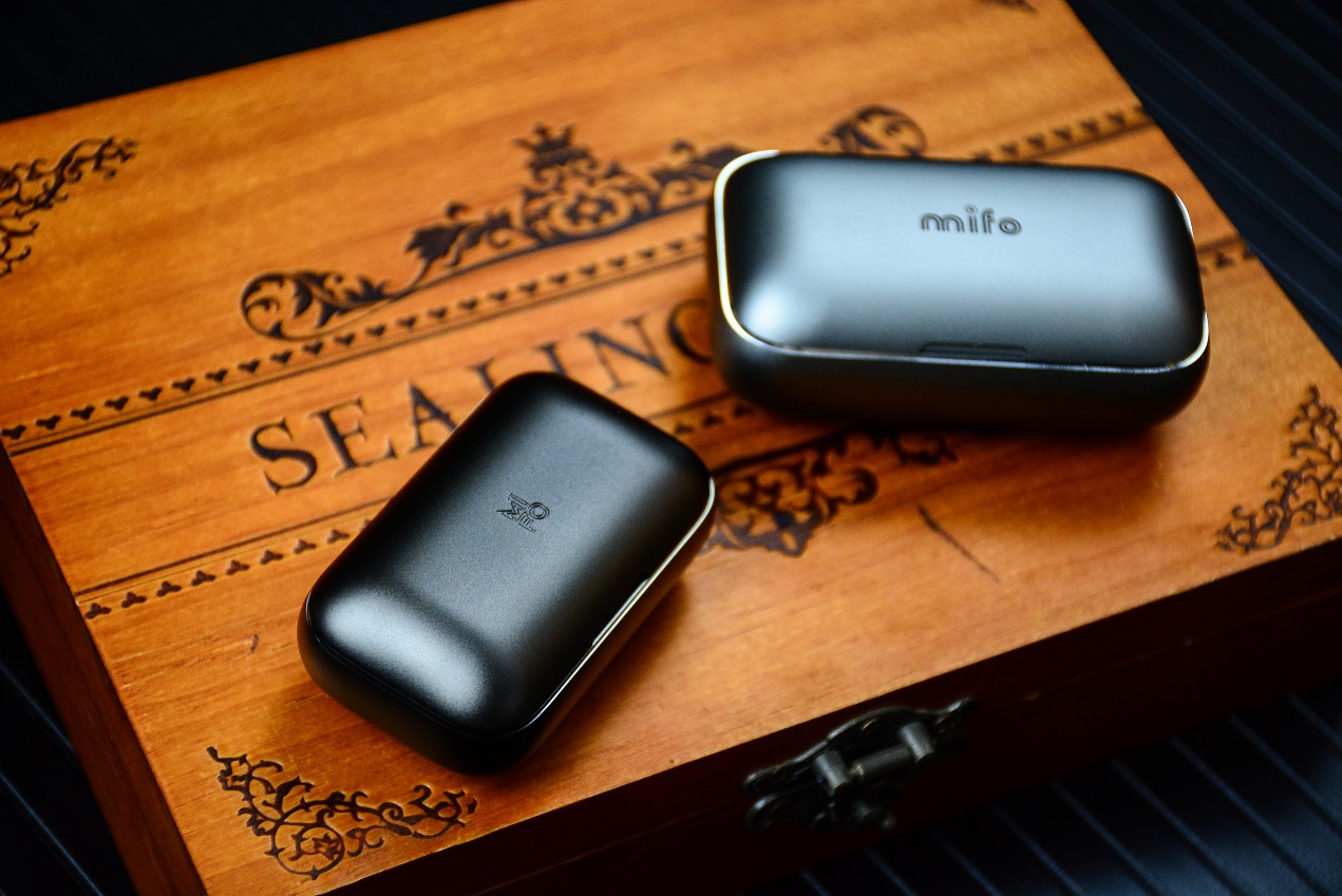 魔浪mifos和苹果蓝牙耳机哪个好,魔浪mifoo7测评