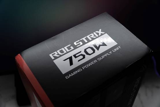 rogstrix雷鹰850g测评,rogstrix雷鹰550w