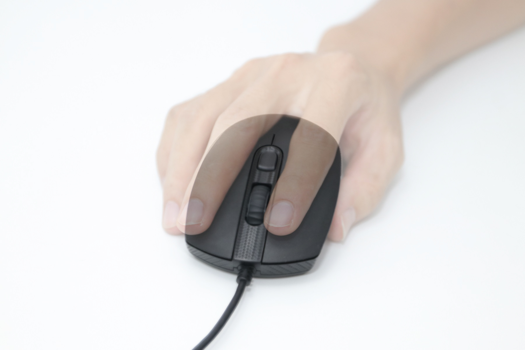 低价低延迟无线游戏鼠标推荐,不打孔轻量化鼠标推荐