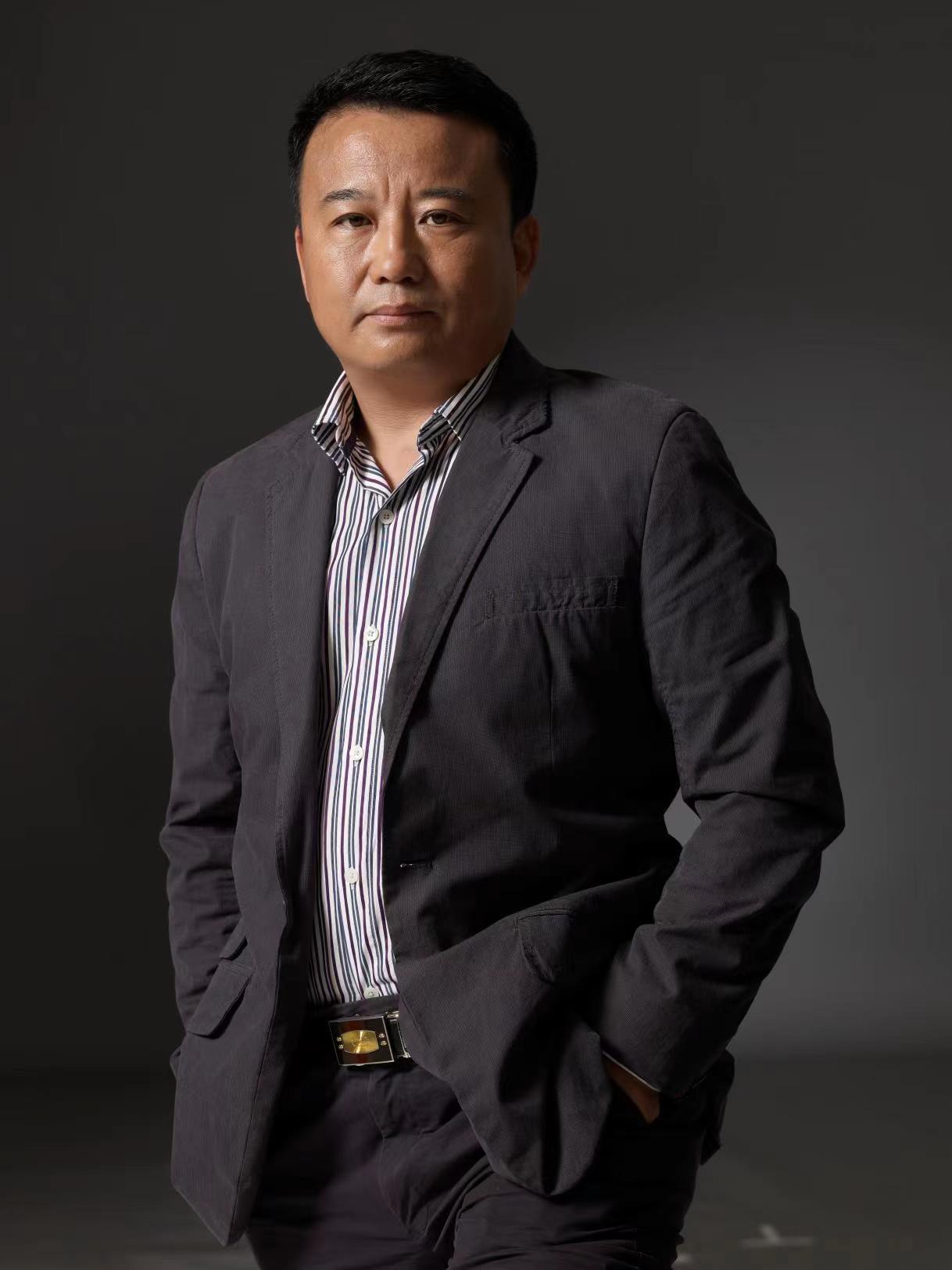 世界读书日|石钟山:从阅读的方式上改变碎片化阅读习惯