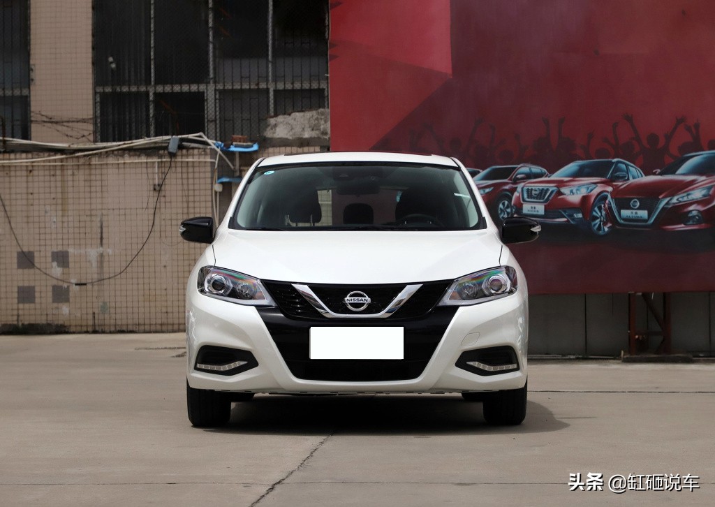 最新款日产骐达价格,11款骐达空间大吗