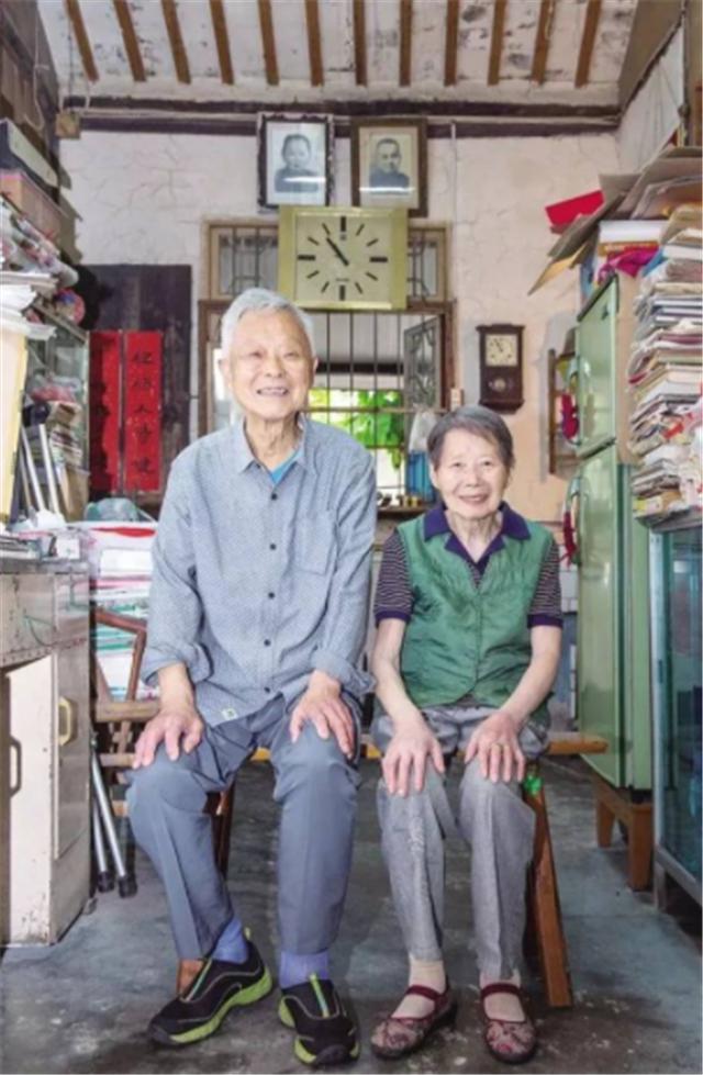 傻医生视频大全,傻医生秦均天