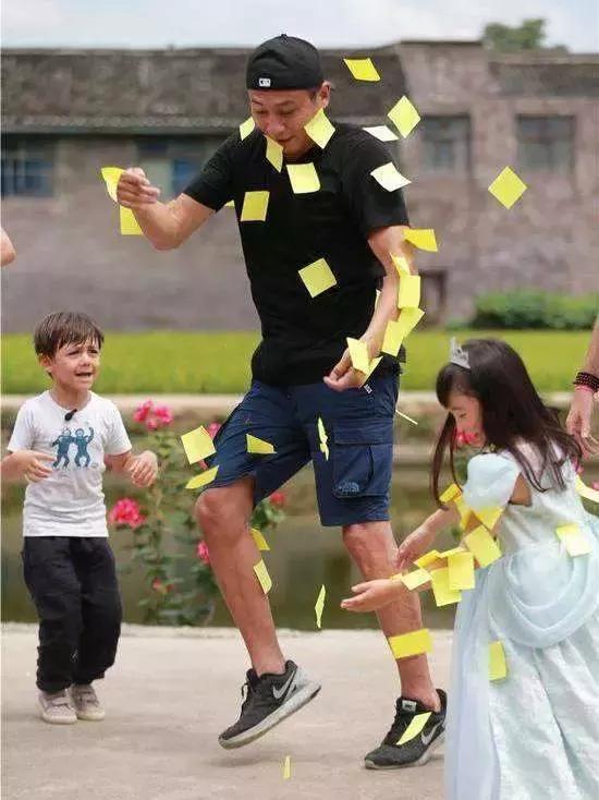 适合幼儿玩的刺激的英语游戏,亲子游戏的英语