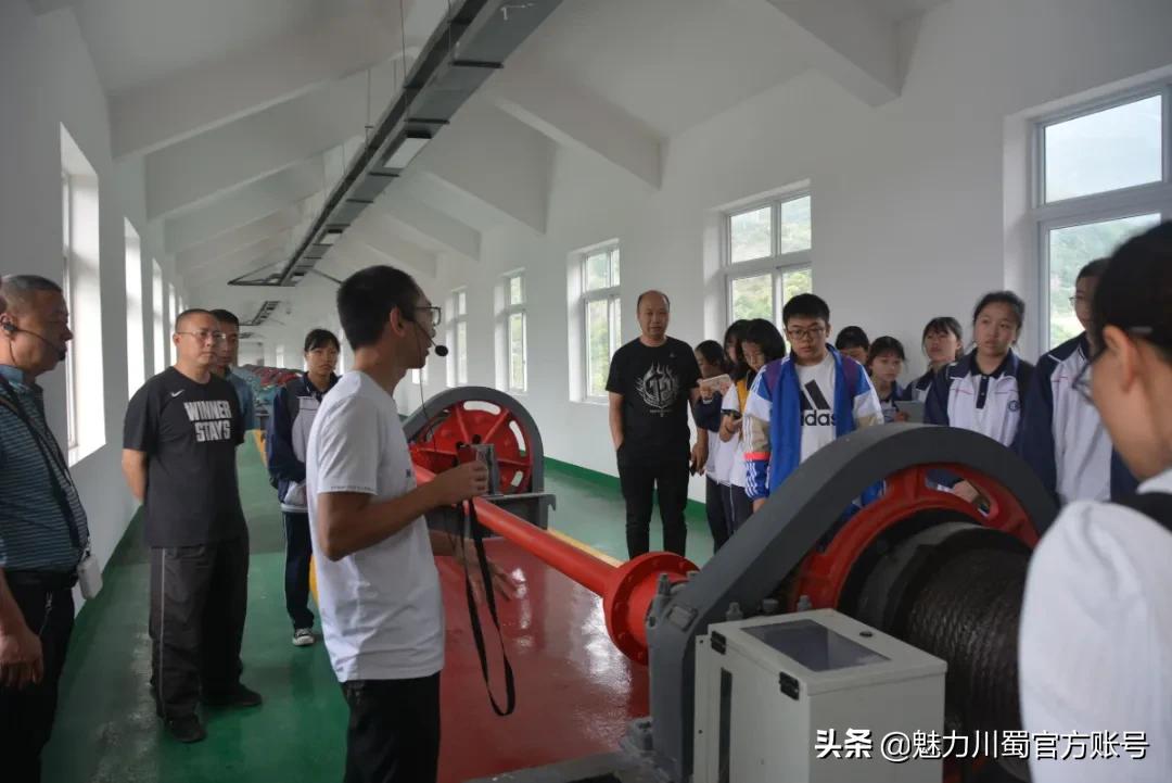 四川省江油中学：以天地为书，聆听地理课堂|江高YYDS