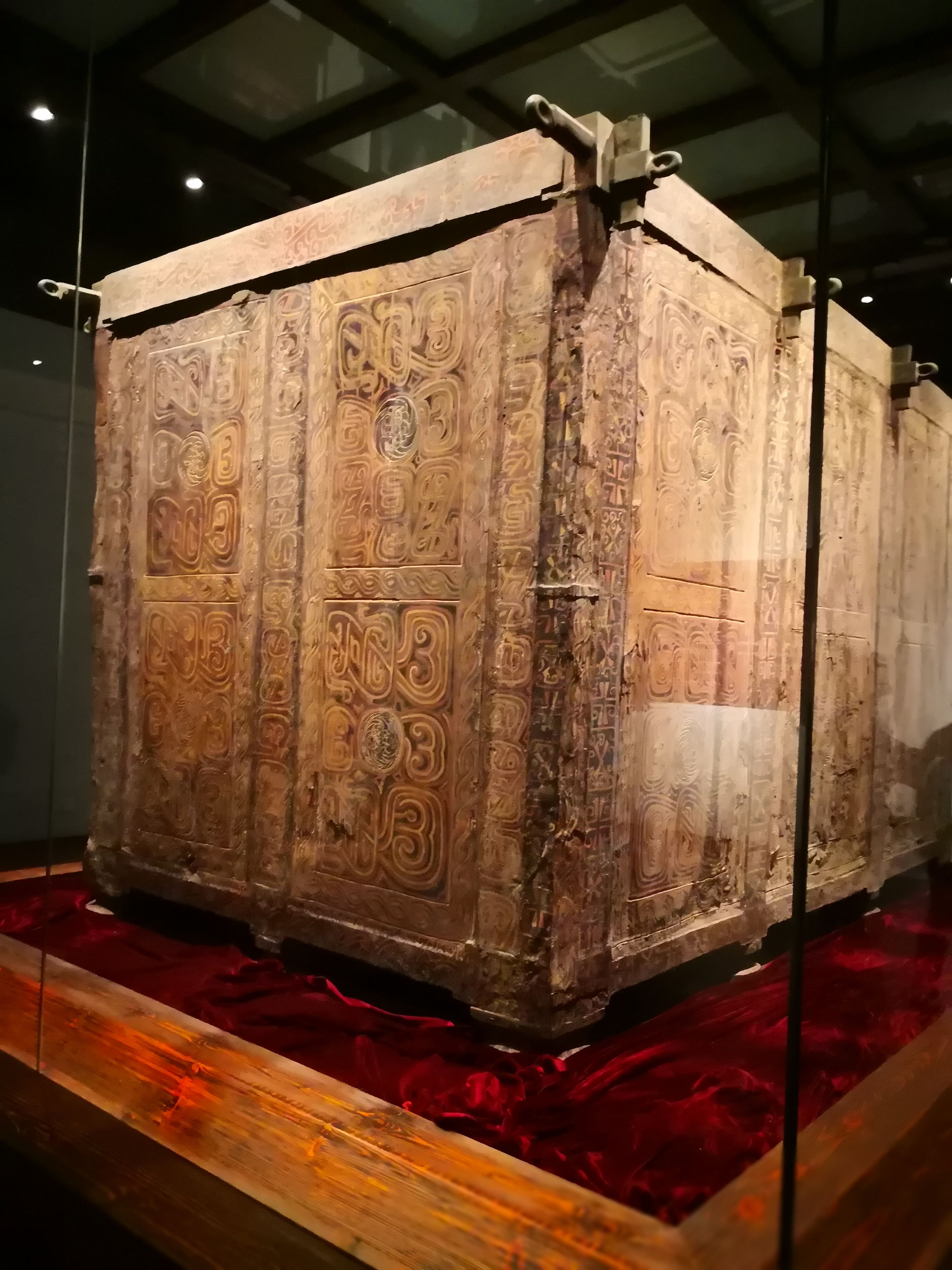 历史上最早的盗墓者,世界上真的有盗墓笔记吗