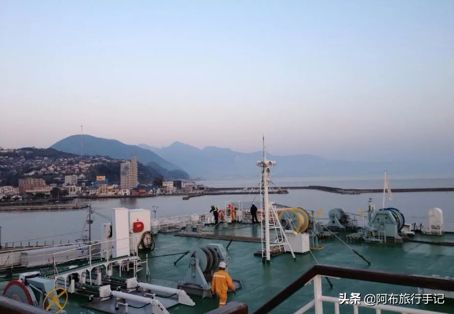 坐船去日本的感受,坐船去日本经过哪个海