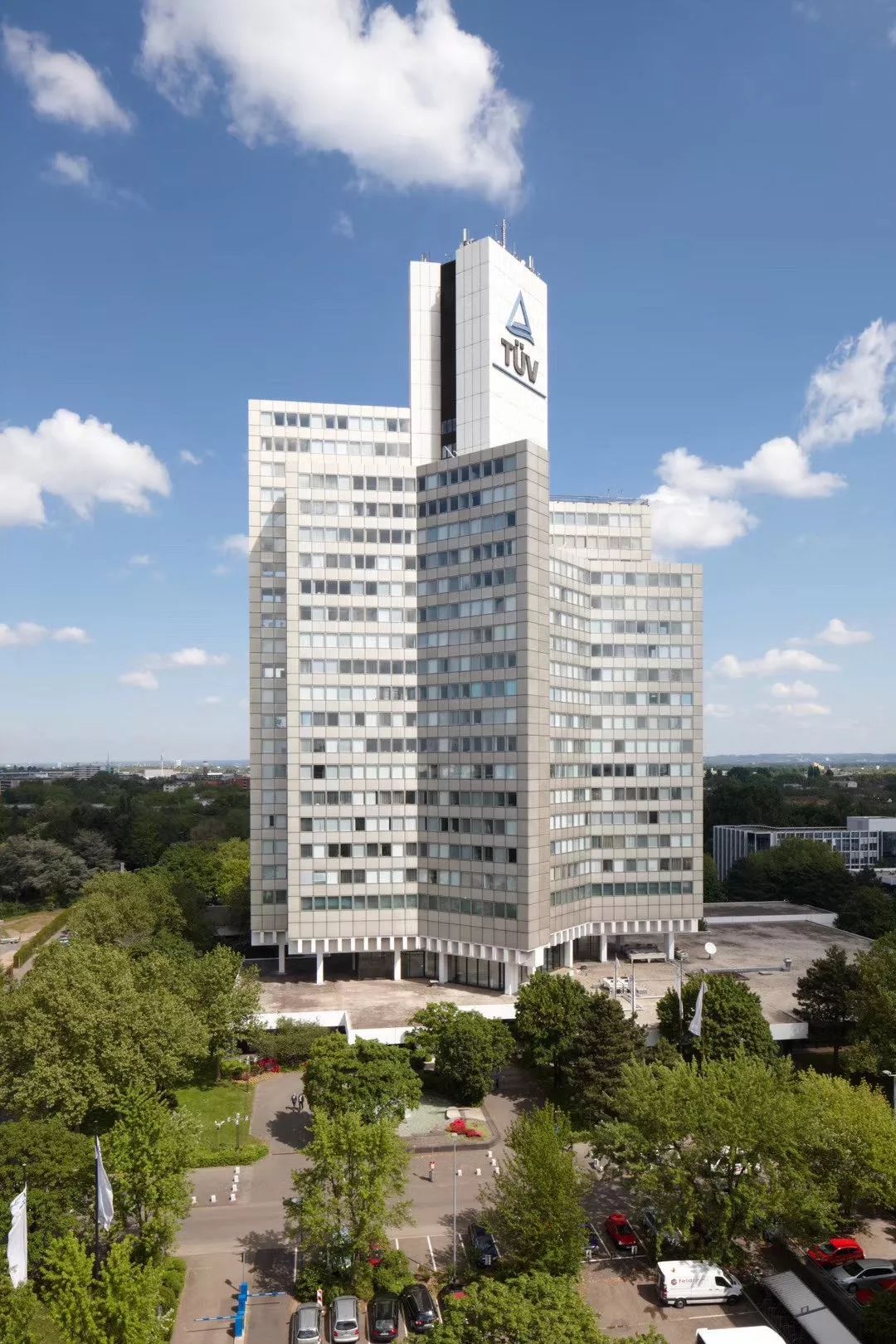 检测企业如何推动现代社会发展,TUV莱茵德国之旅给了我答案