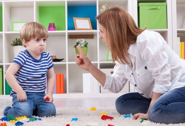 孩子出现错误怎么引导纠正,孩子出现错误时怎样进行引导纠正