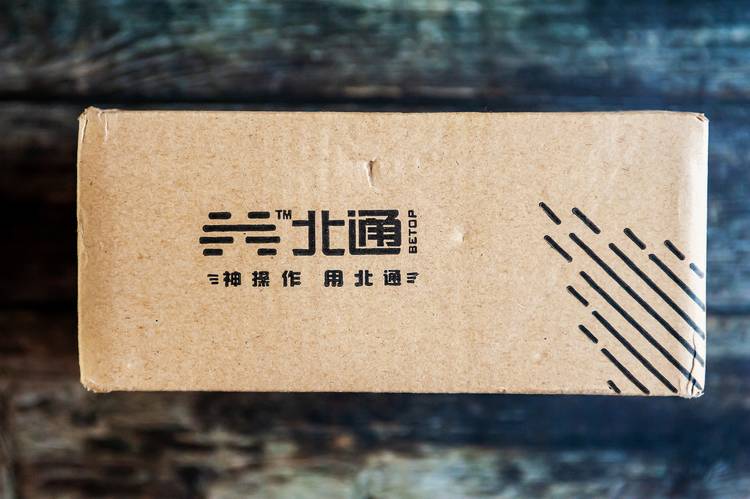 北通游戏手柄斯巴达2玩2k,游戏手柄北通斯巴达2