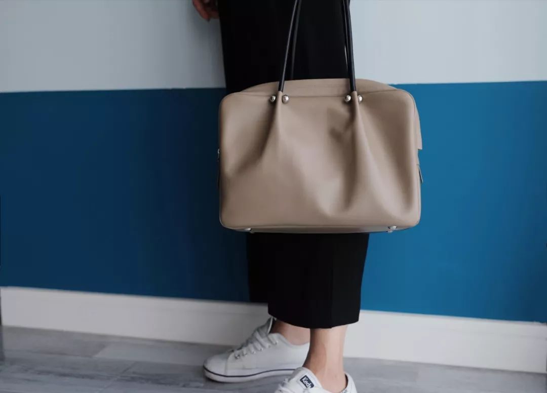 包女高级感轻奢上档次ysl,ysl腋下包轻奢小众高级感