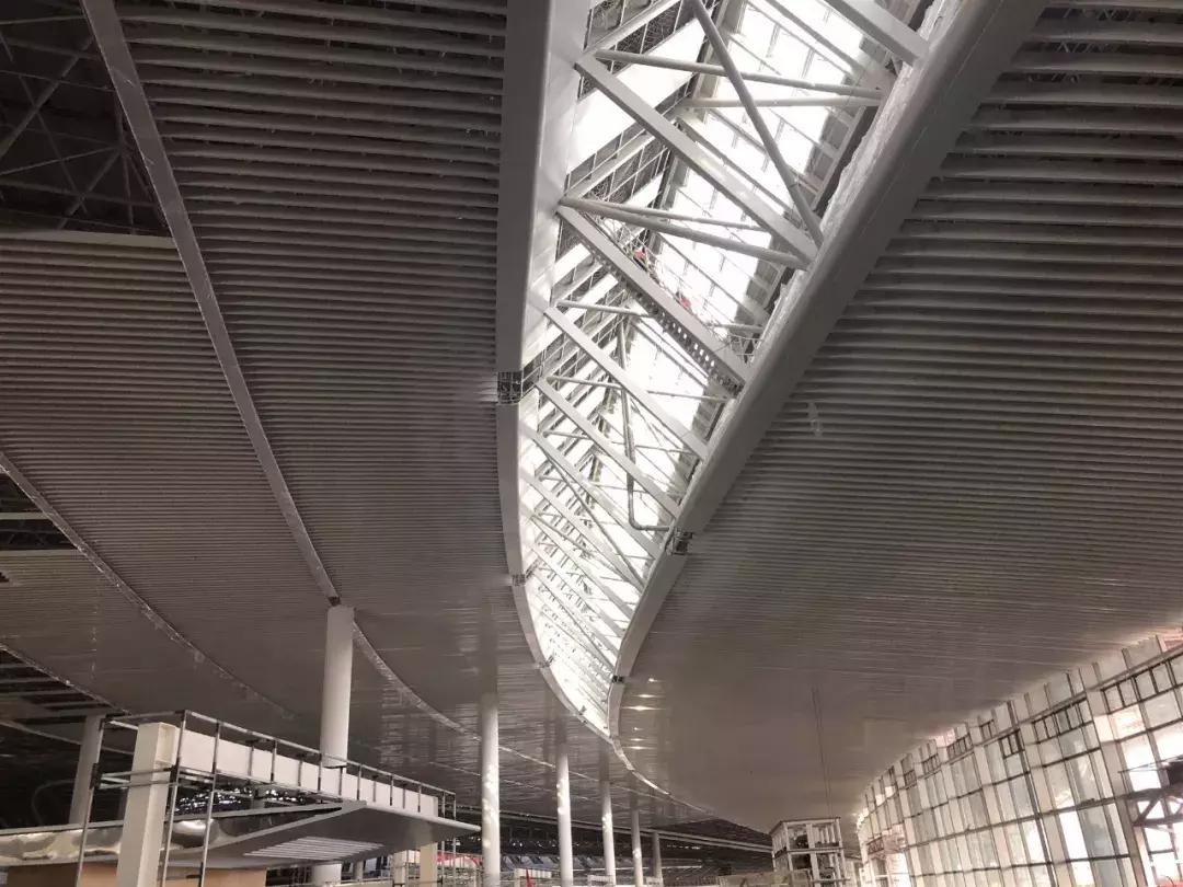 建一座世界级足球场,建造一个世界顶级足球场