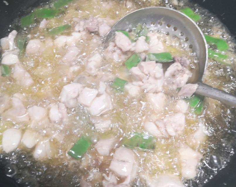 干锅兔的制作方法,干锅兔怎么做才好吃