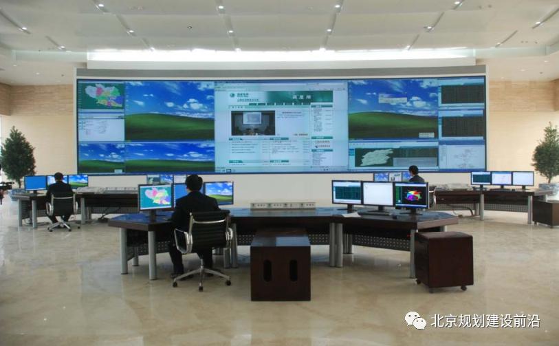 北京郭公庄地铁附近的公交站,郭公庄公交枢纽空地