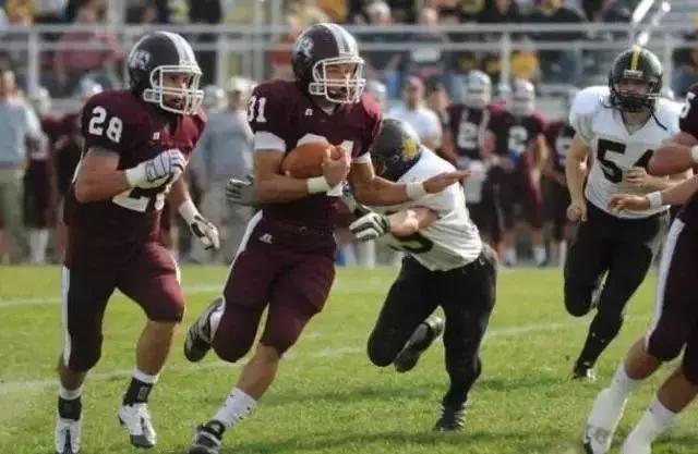 通知家长课后给孩子复习,如果小孩放学了必须马上做作业吗