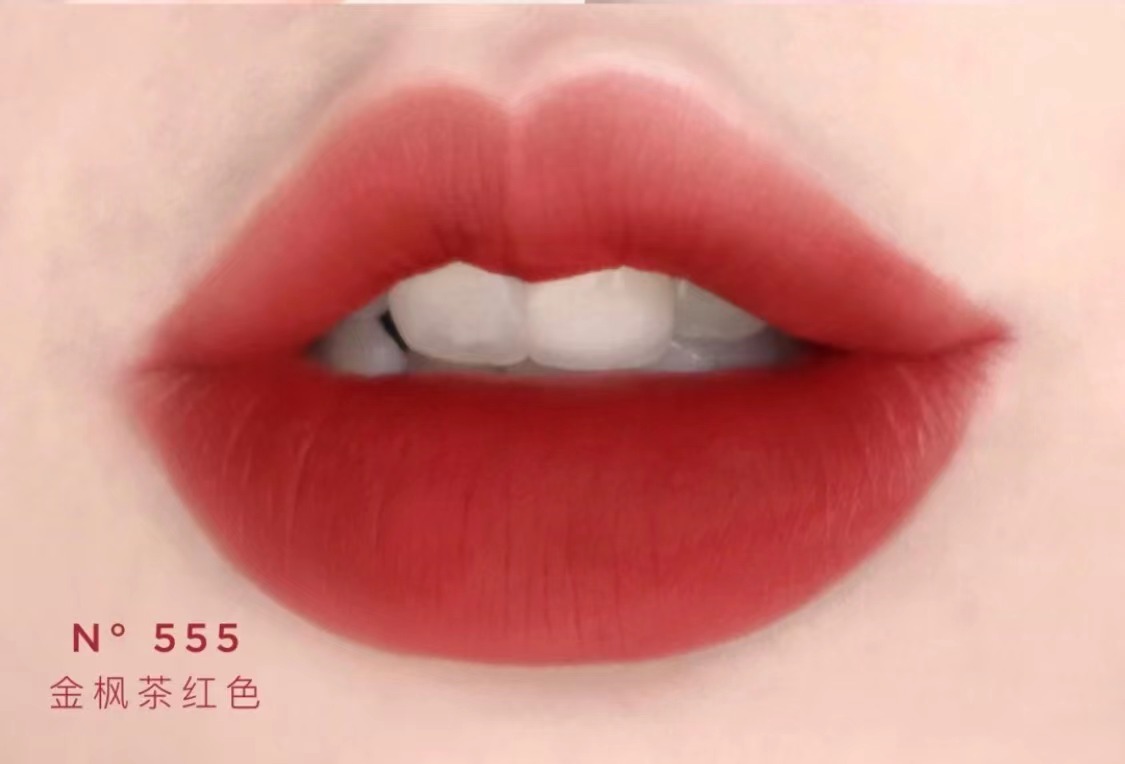 女人应该拥有的六支口红色号,什么色号口红显气质