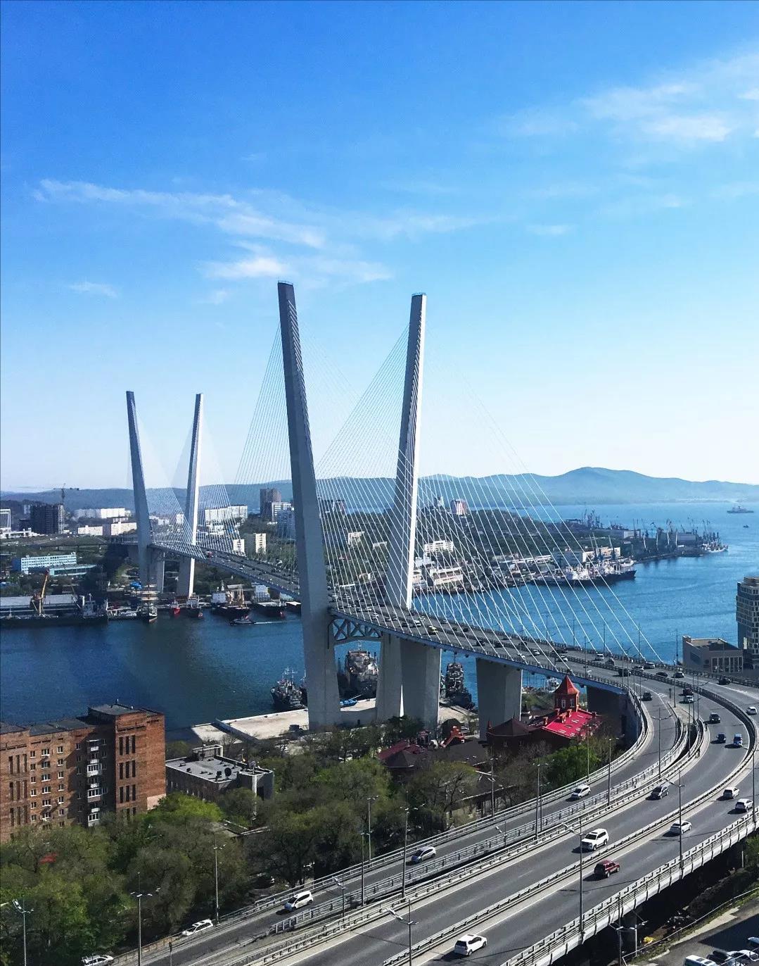 海参崴百万平方公里,俄罗斯海参崴有几个城市