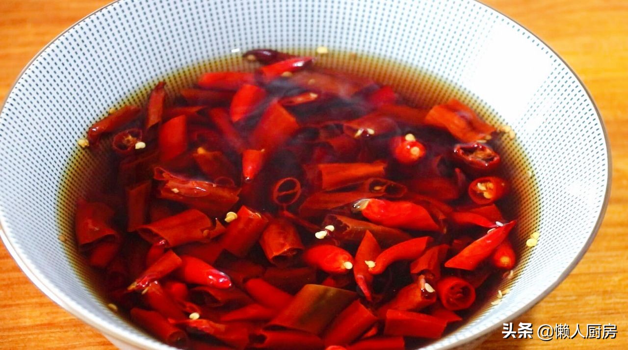 辣椒酱做法小红辣椒,红辣椒酱做法不用油