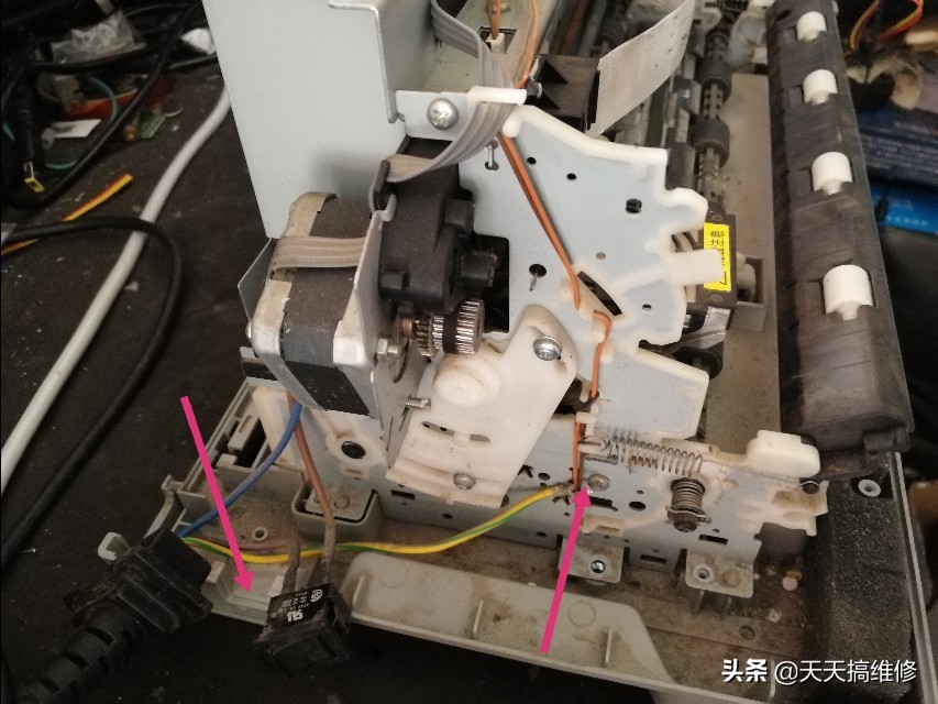 修起来简单，拆开来麻烦