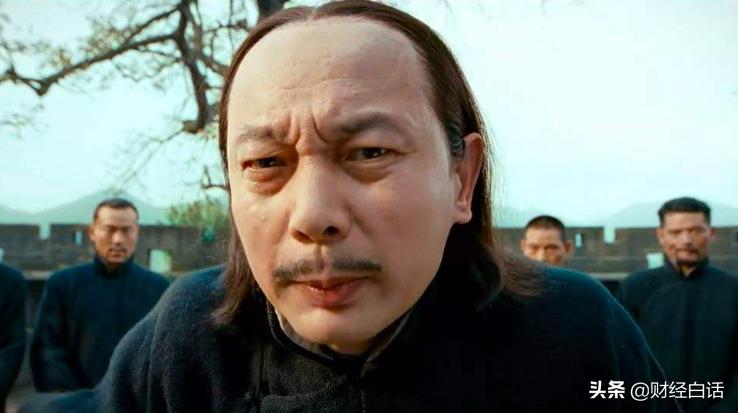 对抗秃头“钱景”大：富豪花30万植发，巨头力捧“生发药”