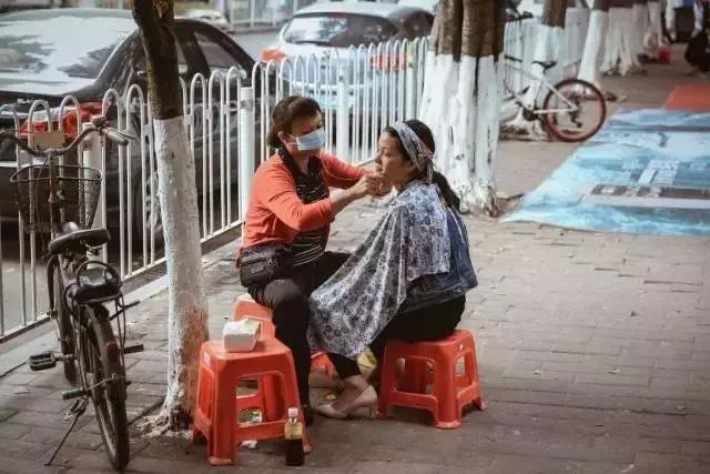 广州人熟悉的芳村，正在消失......