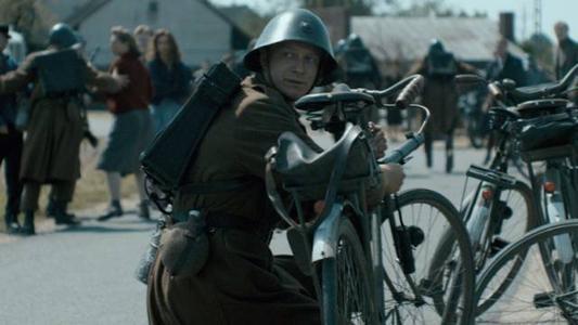 “骑”出来的帝国元首,当自行车遇上战争没有什么不可能