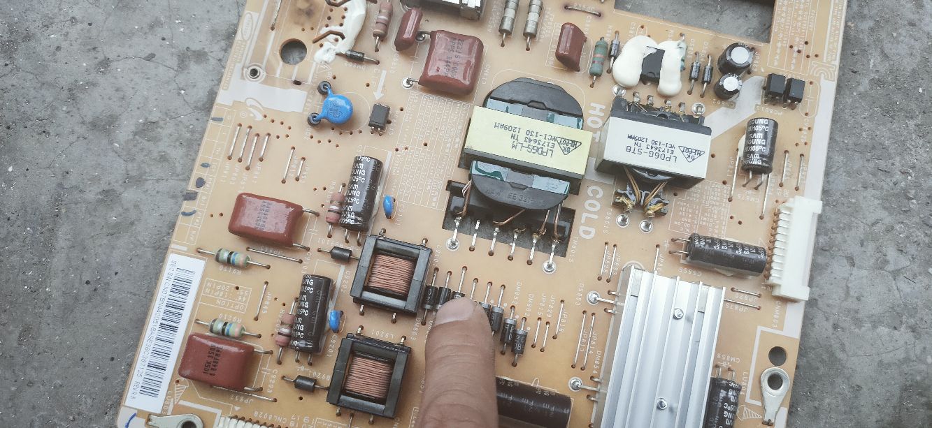 常见的液晶电视维修问题,目前最新液晶电视维修教程