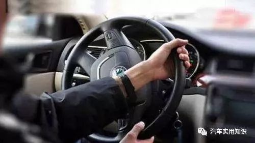 新手学车练方向盘正确操作,练方向盘正确操作