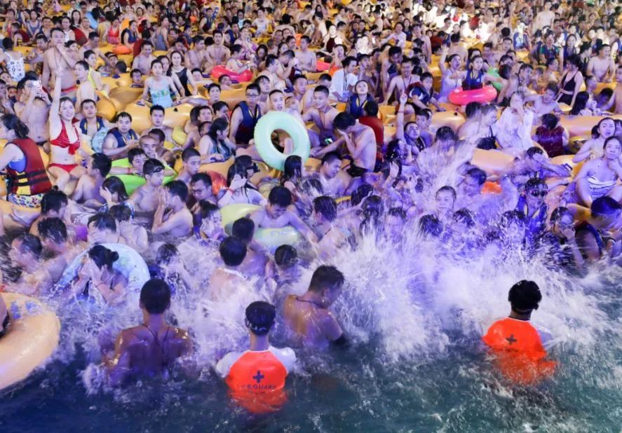 重庆玛雅海滩水公园营业时间,玛雅海滩水公园冰爽开园