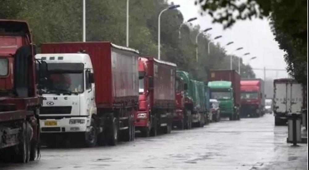 负重十年,负重十年的快递