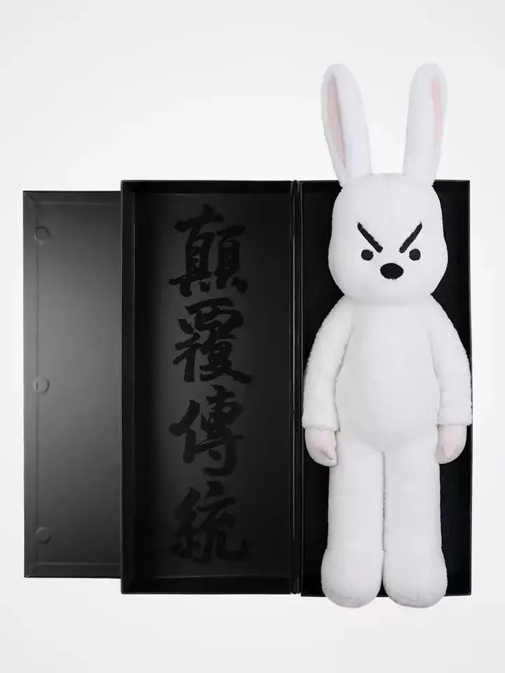 手脚冰凉的女生会宫寒吗,女孩子手脚冰凉是宫寒还是体寒